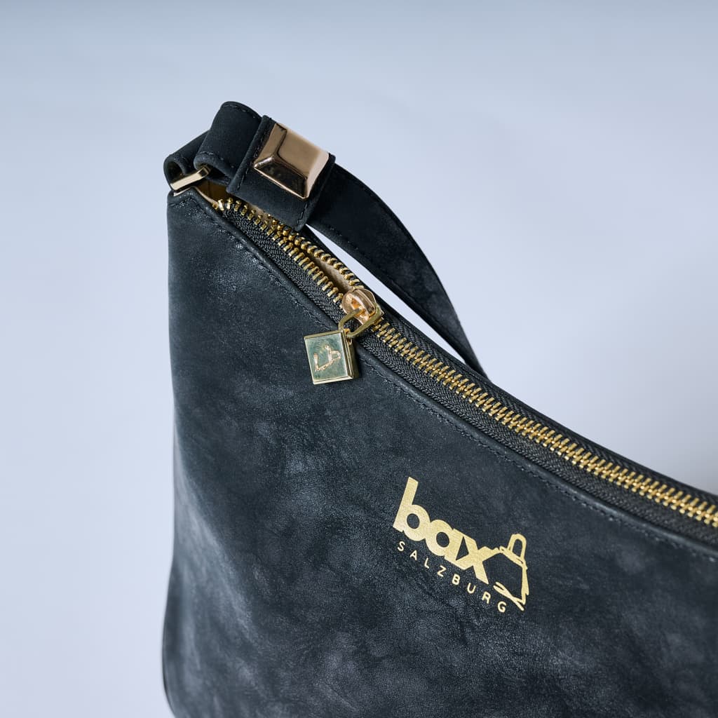 Slide img_01KCM2578S2GH5V0WGD849FVNK